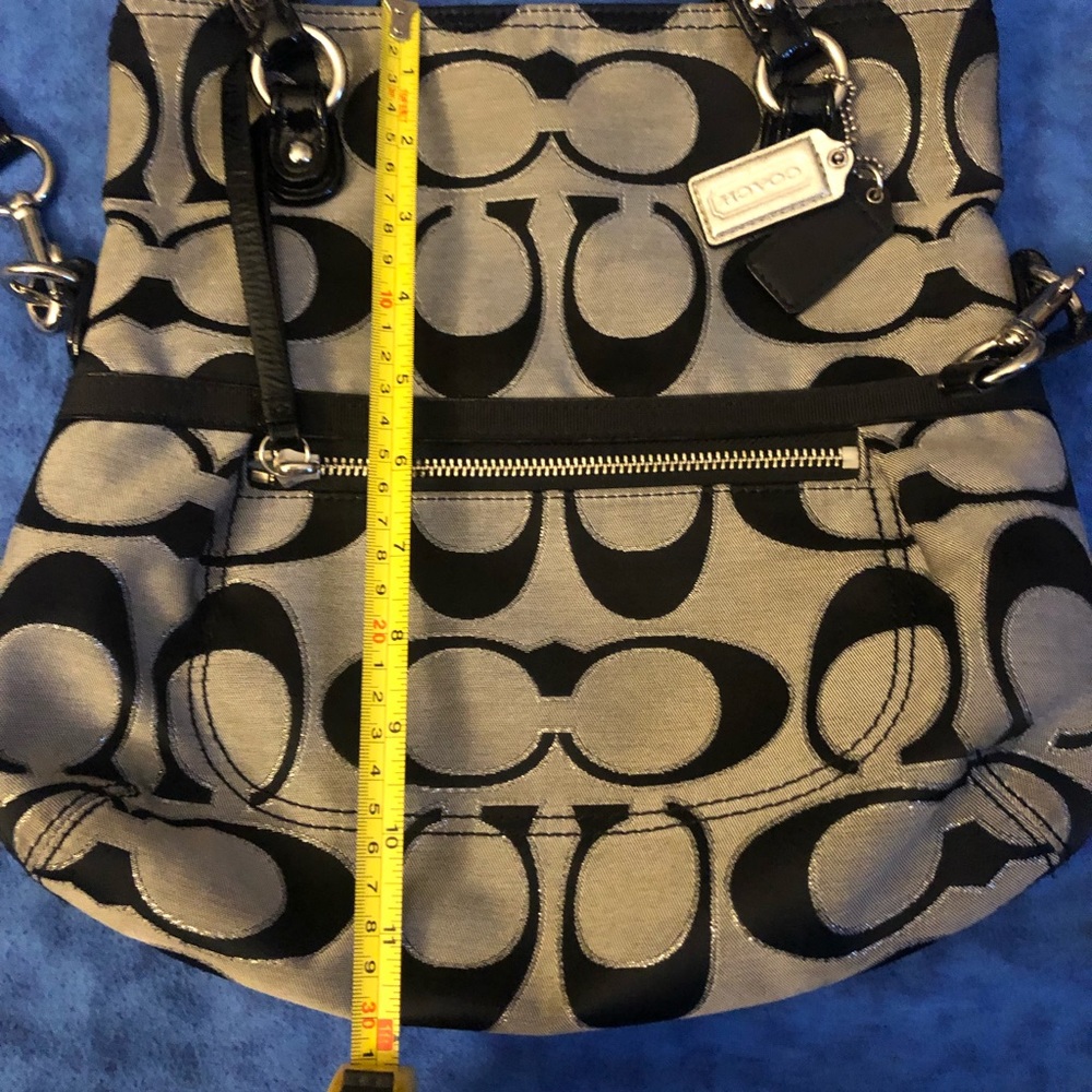 Coach Purse - Picture 5 of 6